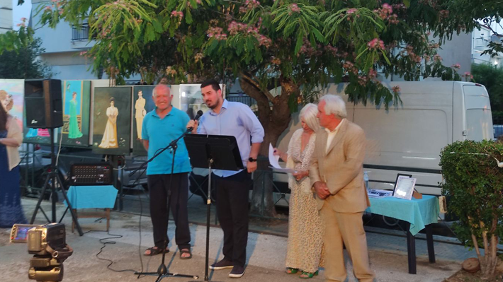 Ο Aλέξανδρος Μπουγάς στην εκδήλωση Καλλιτεχνών και Λογοτεχνών Ηλιούπολης