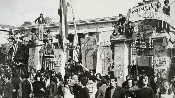 Το ΚΚΕ τιμά τα 50 χρόνια από τον ηρωικό φοιτητικό και εργατικό – λαϊκό ξεσηκωμό του&nbsp;Πολυτεχνείου